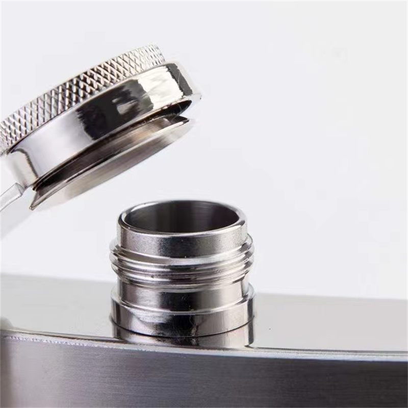 6/7/8oz black/silver Portable  - Wine Beer And Spirits 评论和价格